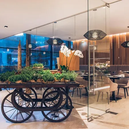 Готель Iberostar Selection 5*
