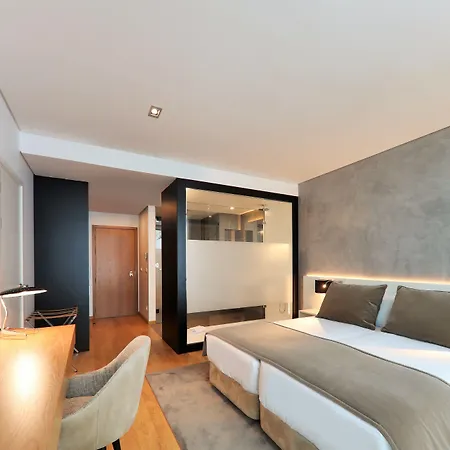Готель Iberostar Selection